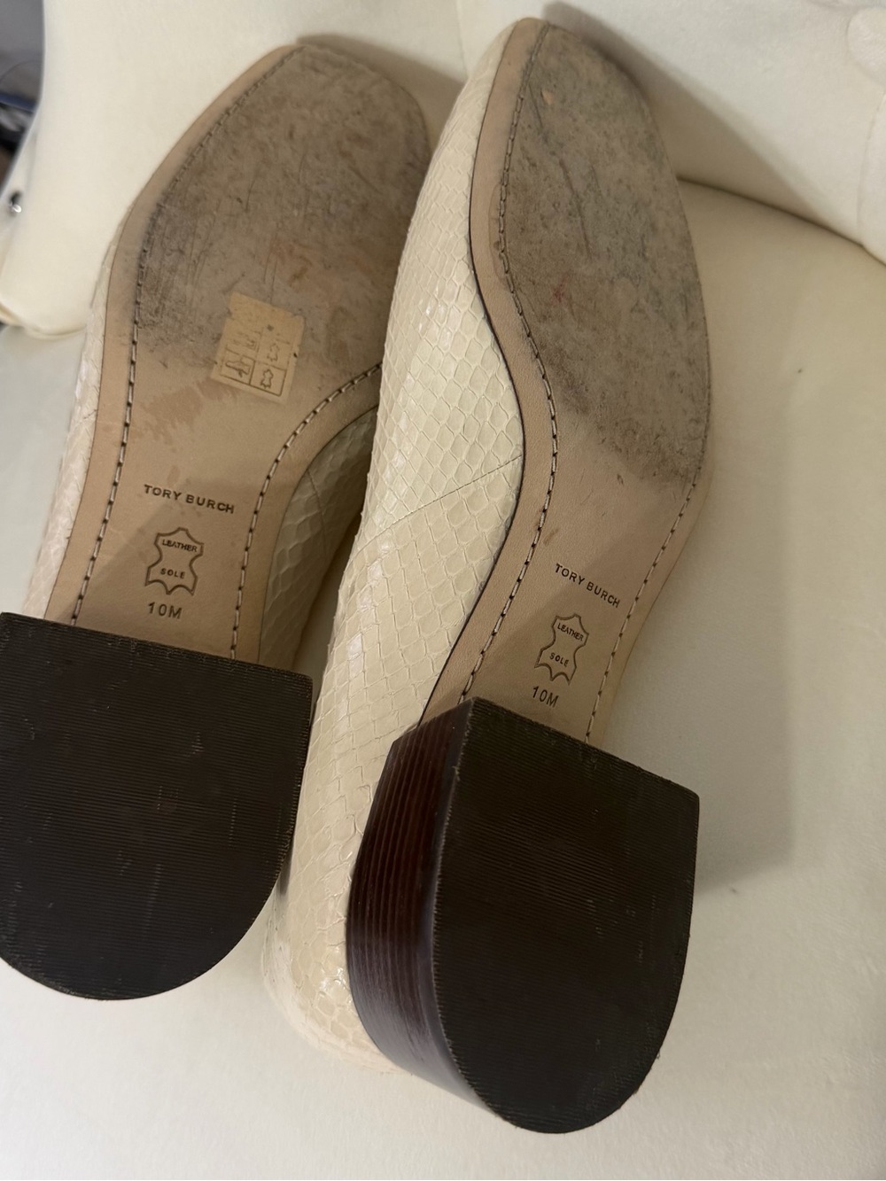 Tory Burch Georgia Pump Size 10 - Picture 3 of 9